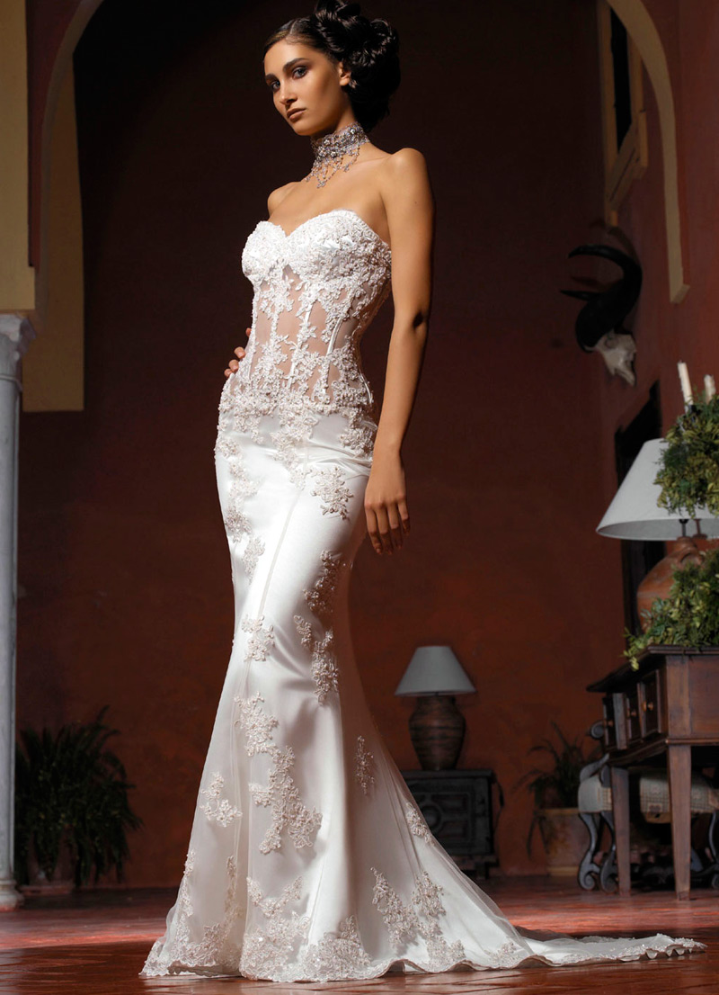 White wedding dresses photo