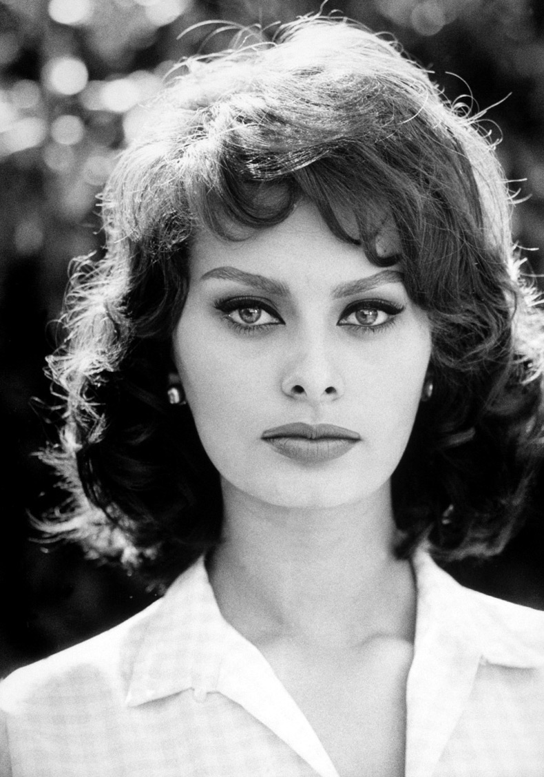 Sophia Loren photo