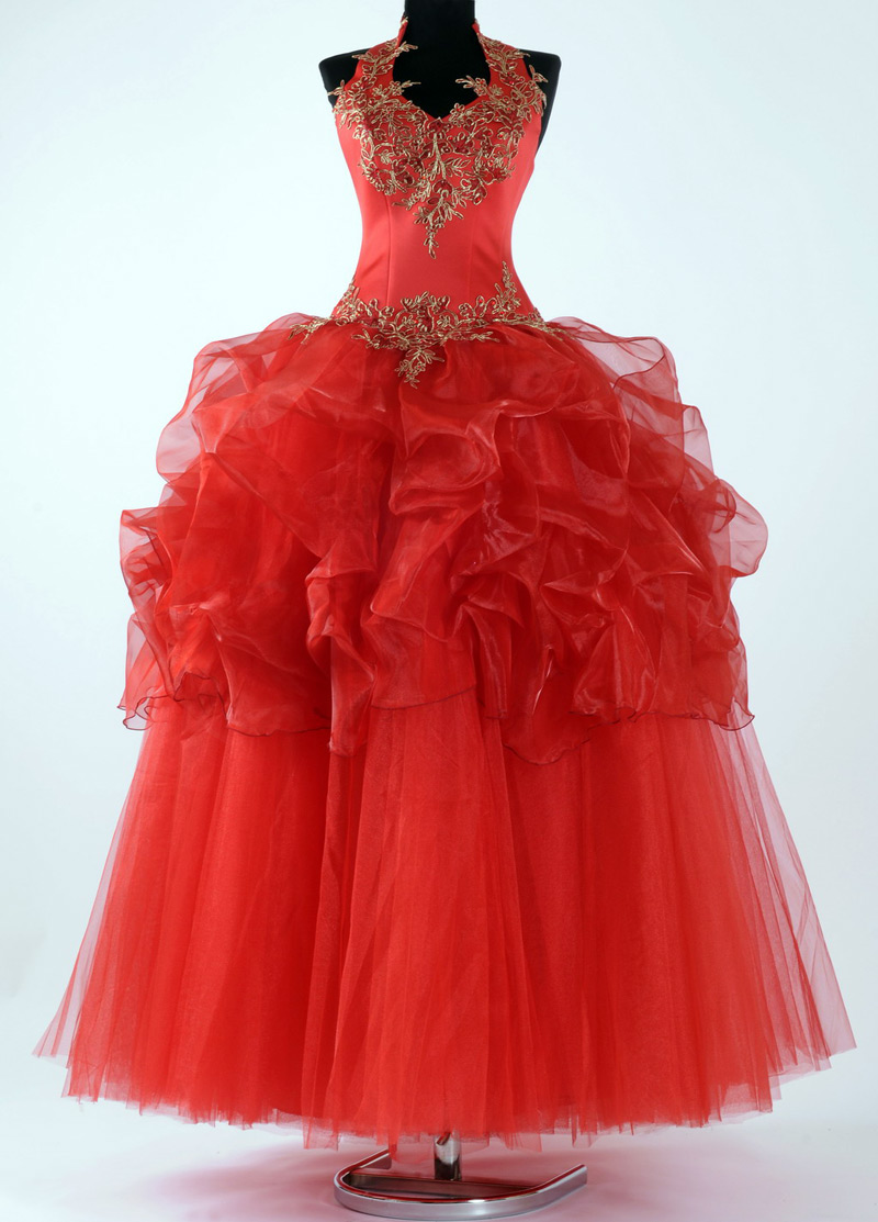 Red wedding dress with embroidery