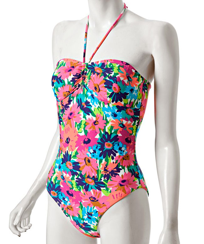 Fashionable swimwear 2024