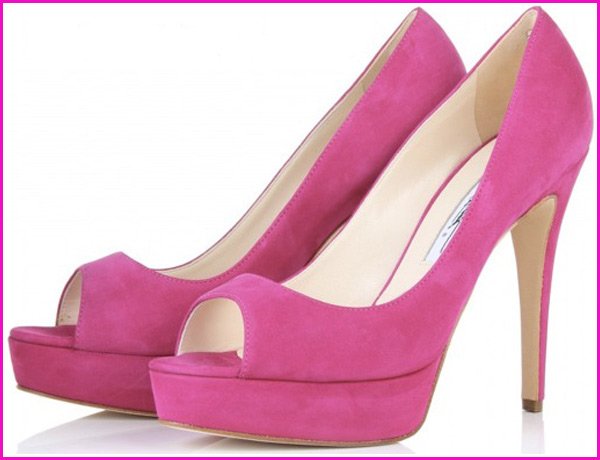 Fashionable pink shoes