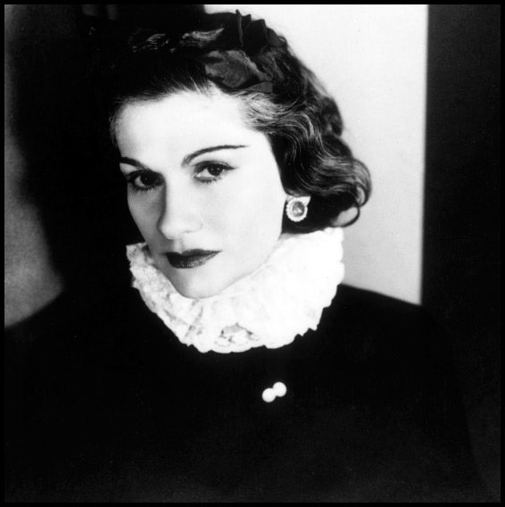 Coco Chanel Legend and Life, Lonely Chanel