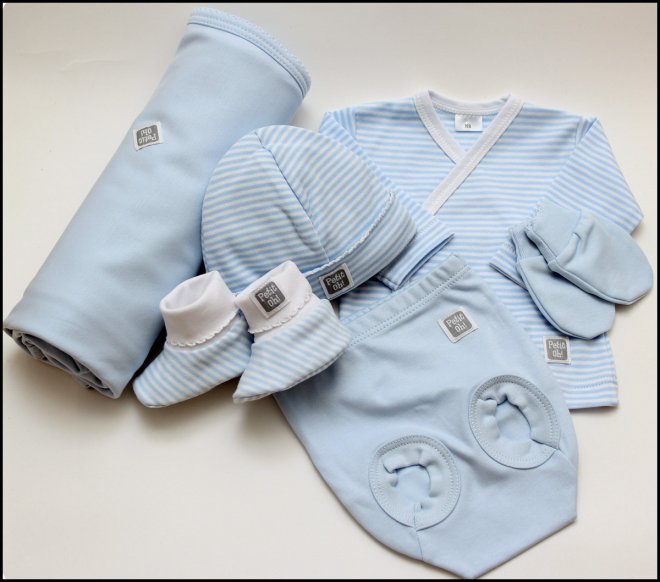 Fashionable clothes for babies