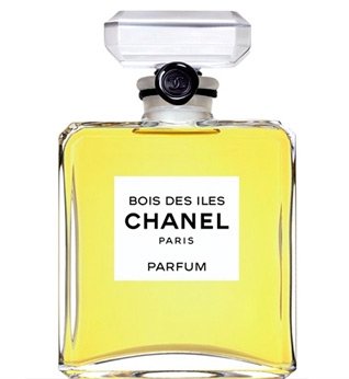 Chanel Bois des iles Perfumery with lilac scent