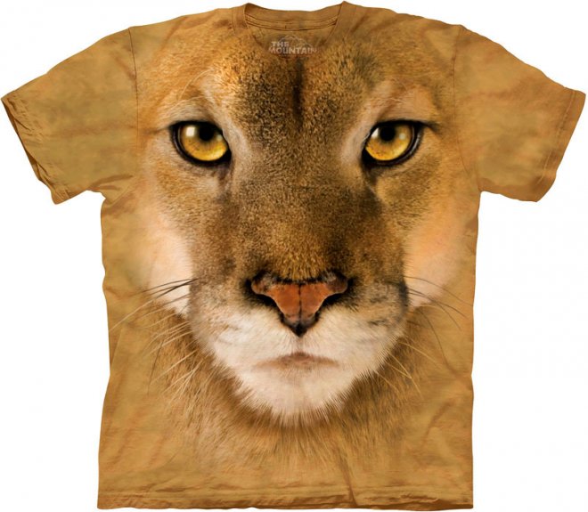 T-shirt with a lion