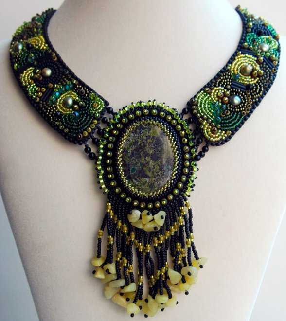 Beaded necklace