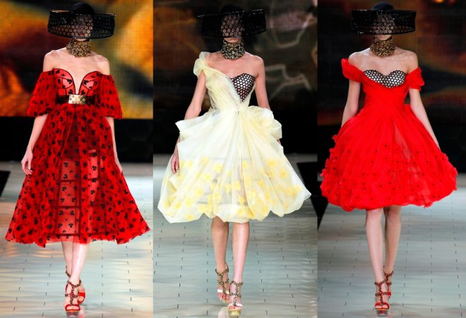 Dresses from Alexander McQueen 2024 photo