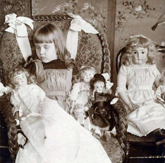 The history of the porcelain doll