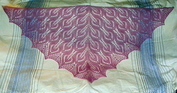 How to wash shawls and Pavlovo Posad shawls