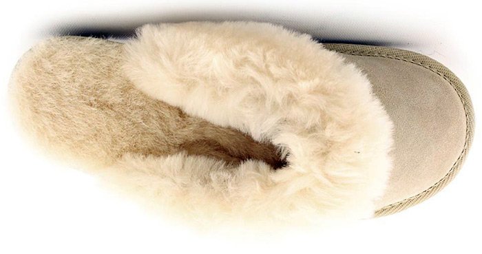 fashionable fur slippers