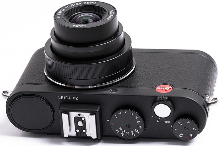 Leica digital camera for a beautiful girl