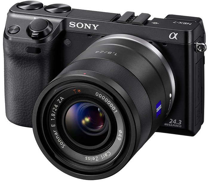 How to choose a digital camera for a girl Sony Alpha NEX-7