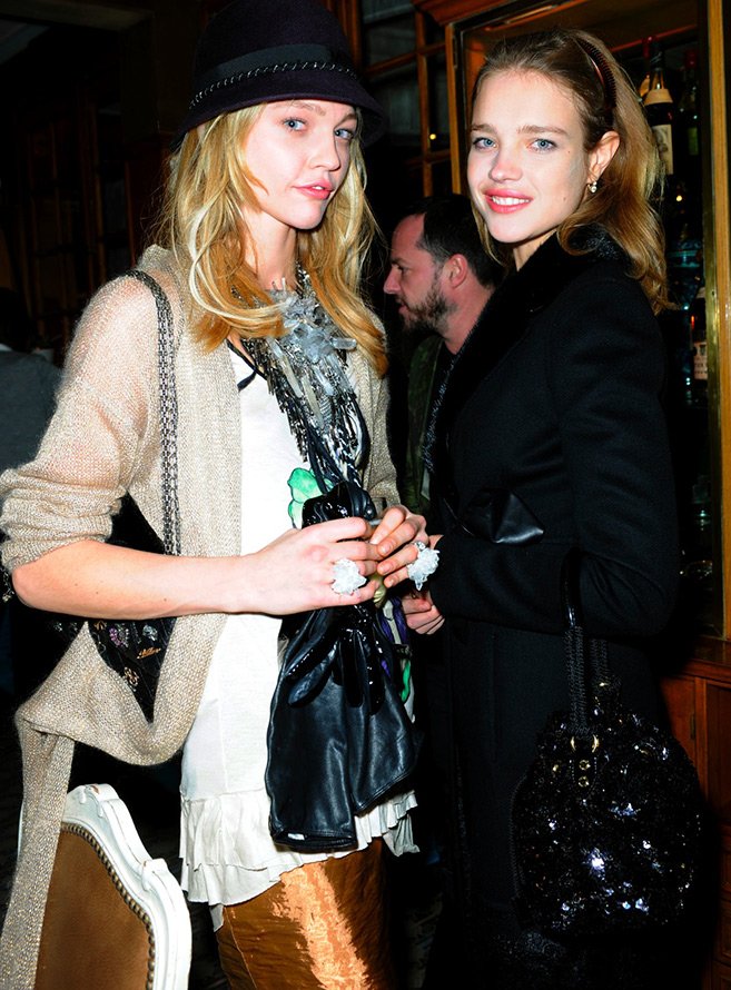 Sasha Pivovarova and Natalia Vodianova