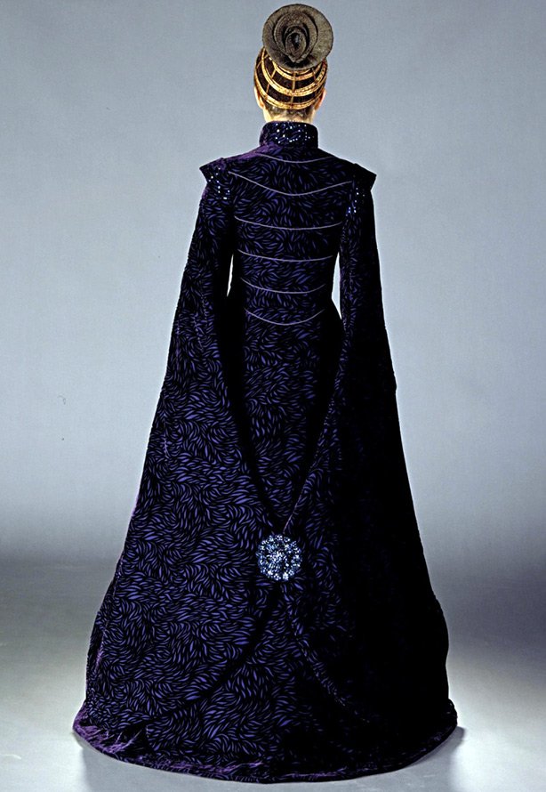 Royal dress, back photo