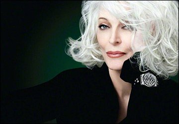 Carmen Dell Orefis top model forever!