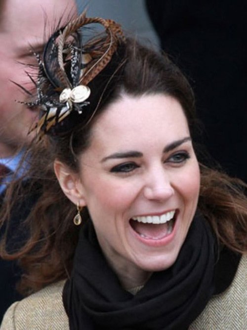 Hair decoration Kate Middleton photo