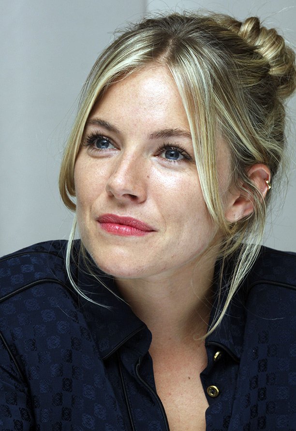 Sienna Miller photo portrait