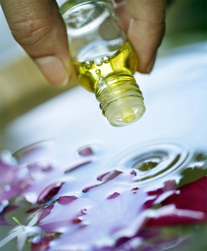 natural essential oils for spa