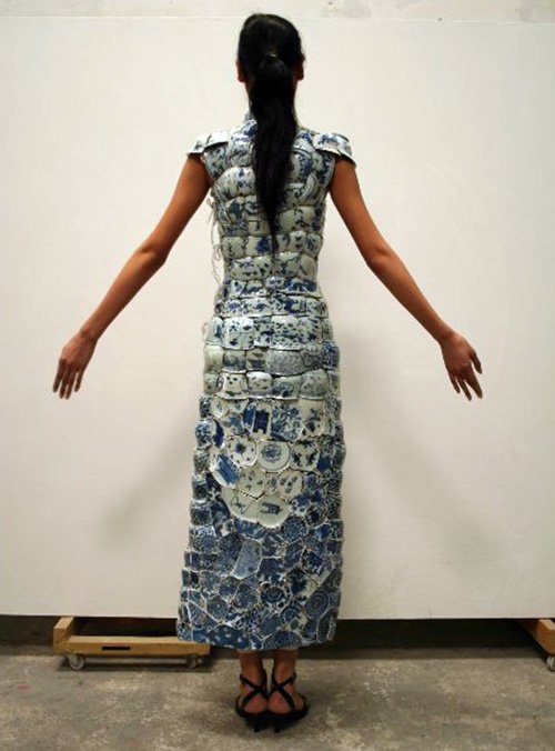 chinese dresses made of ceramics, photo session