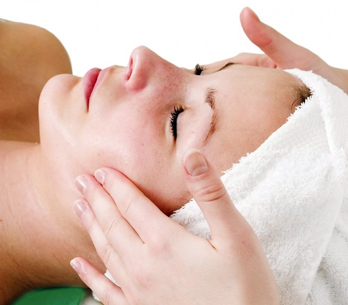 Correct facial skin care - lymphatic drainage massage