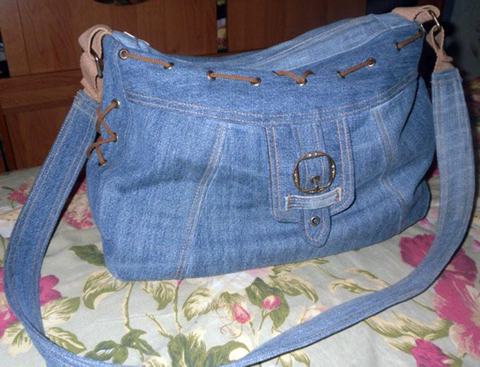 Bag, sewn with your own hands from jeans, photo