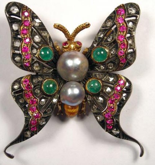 Photo of a vintage brooch