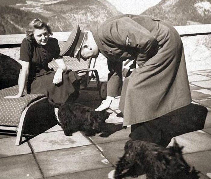 Hitler's wife - Eva Braun photo