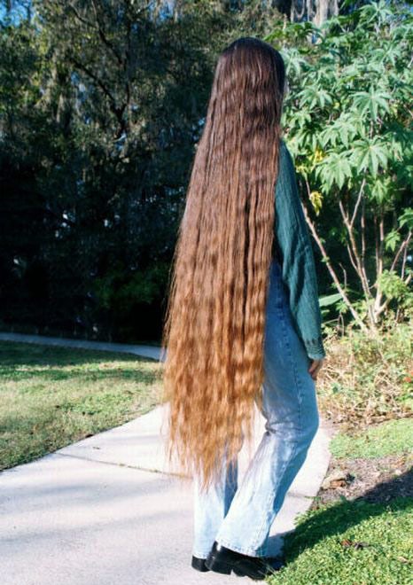 Very long loose hair, photo