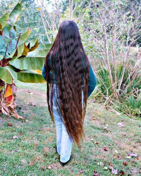 Very long loose hair, photo