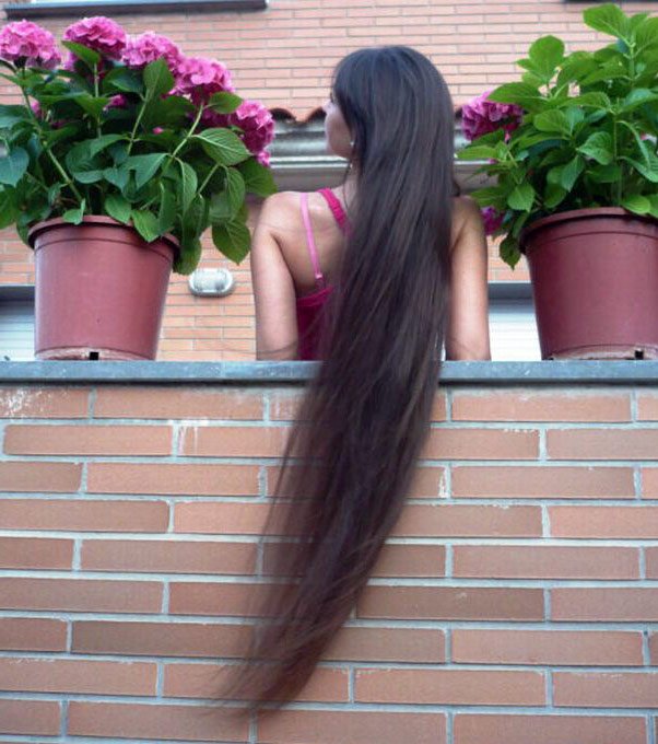 Girl with long hair, photo