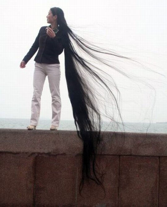 Very long loose hair, photo