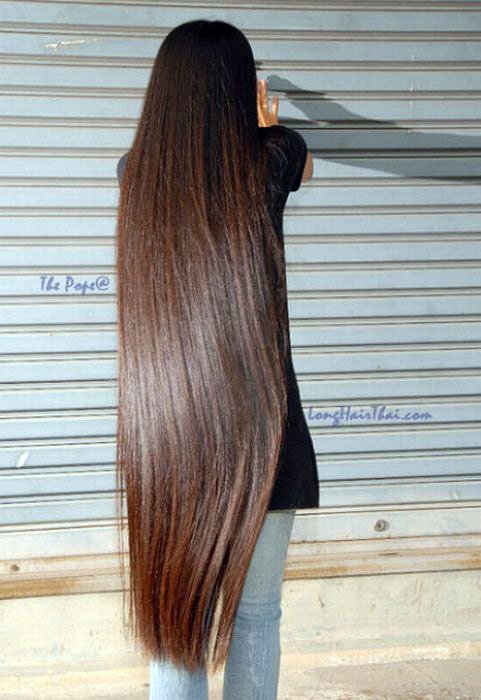 Girl with long hair, photo