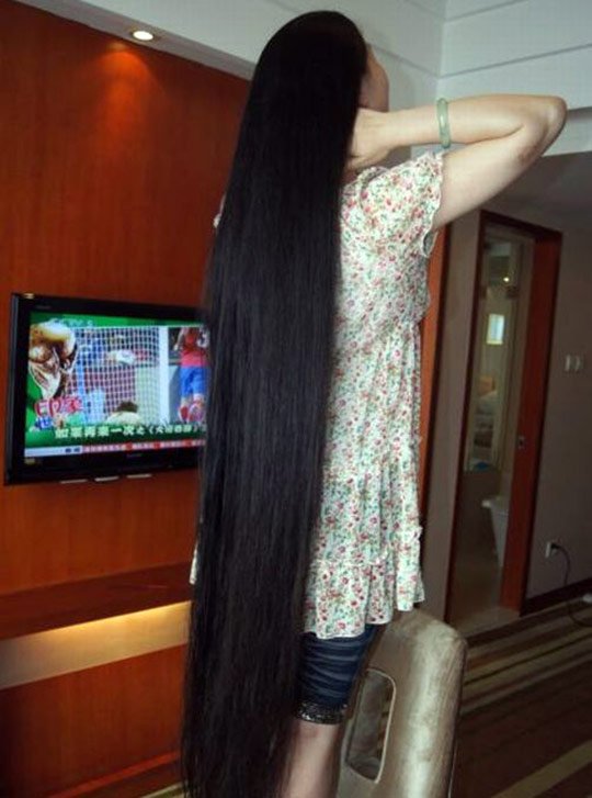 Very long loose hair, photo