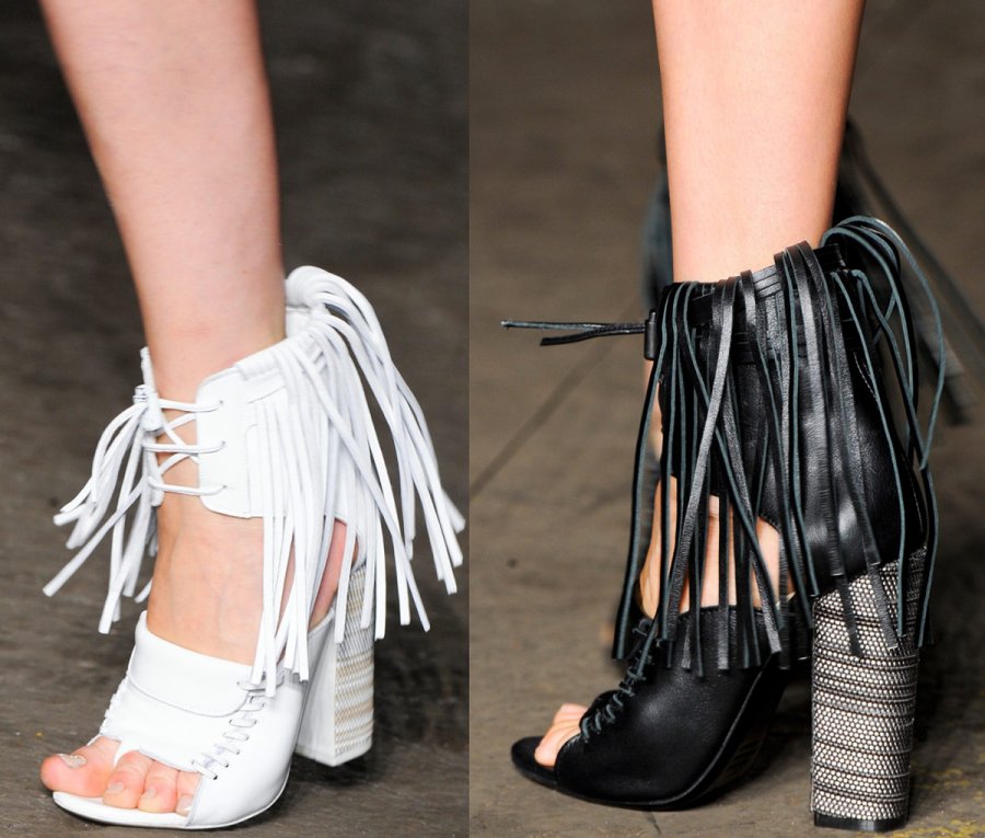 Fringe as an element of shoe decor 2024 photo