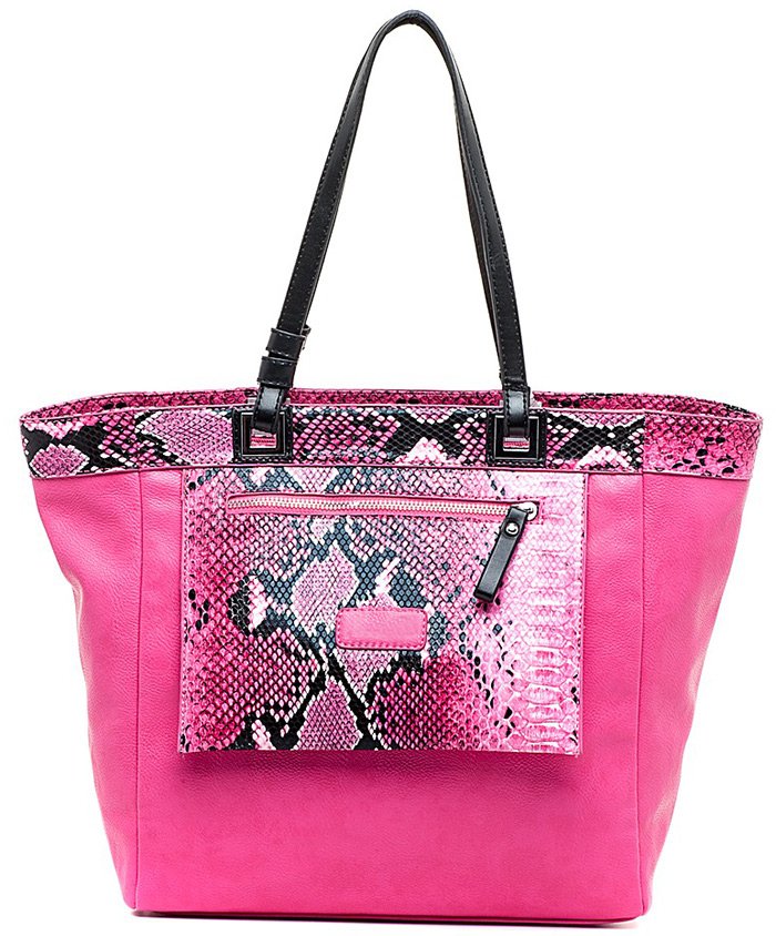 Fashionable summer beach handbag, photo