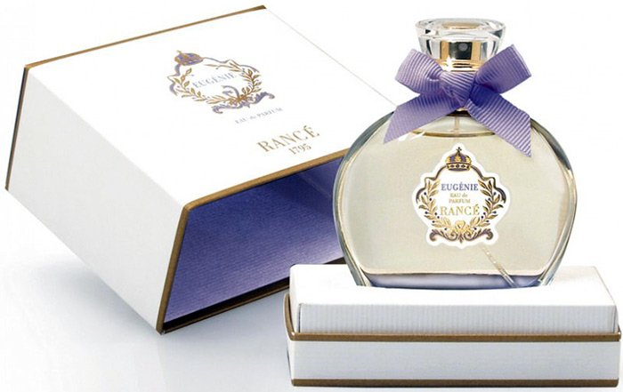 Eugenie scent, perfume photo