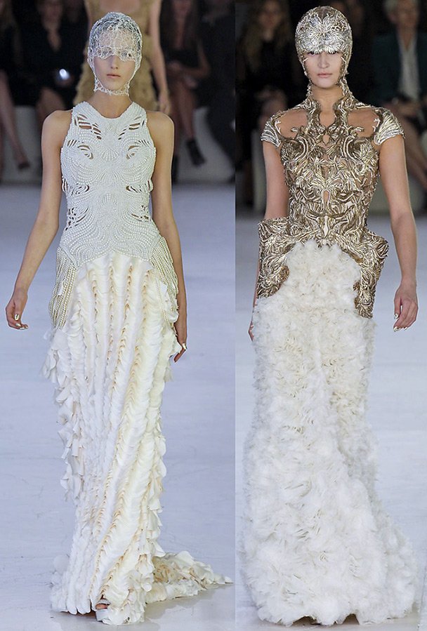 The most beautiful dresses Alexander McQueen photos