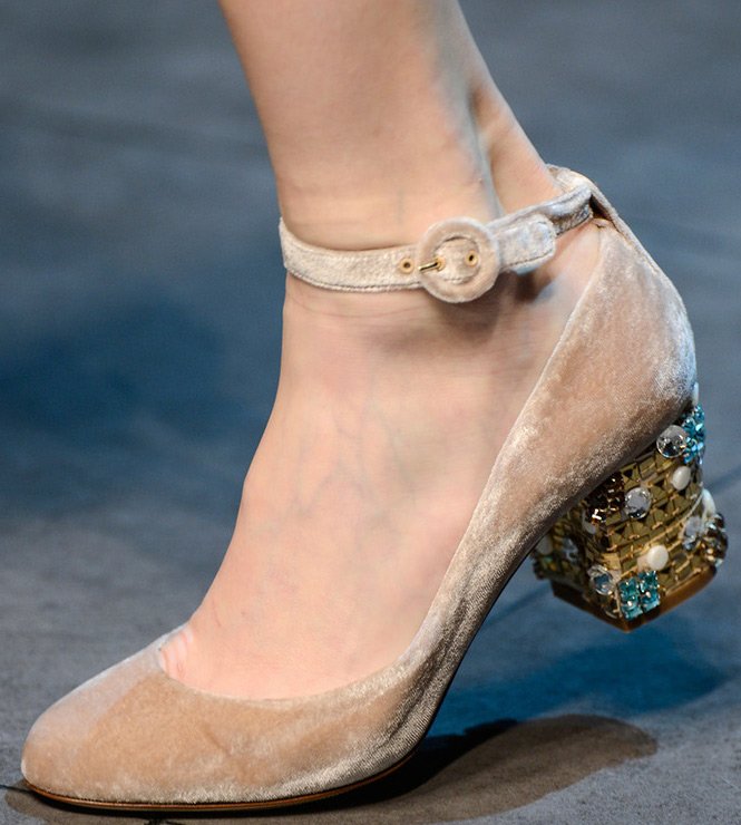 Fashionable women's shoes Dolce & Gabbana, photo