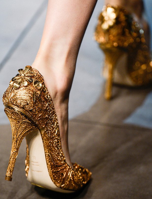 Fashionable women's shoes Dolce & Gabbana, photo