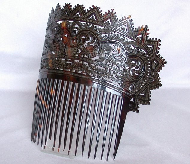 Beautiful hair comb