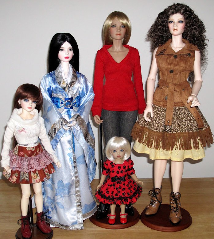 Family of dolls, photo