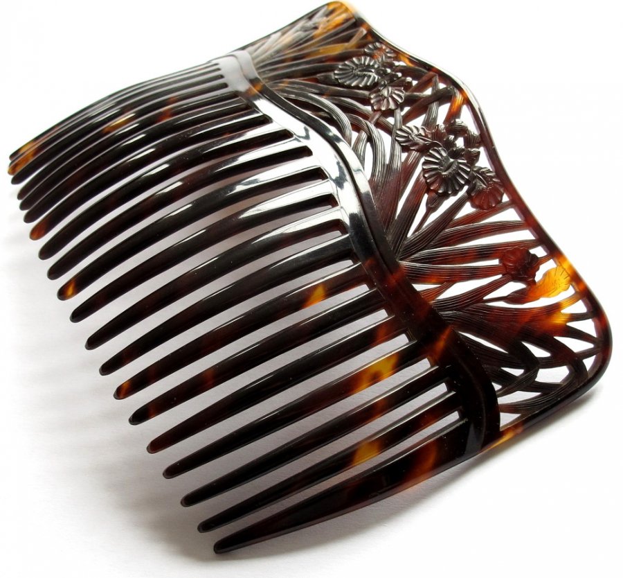 Vintage hair comb, photo