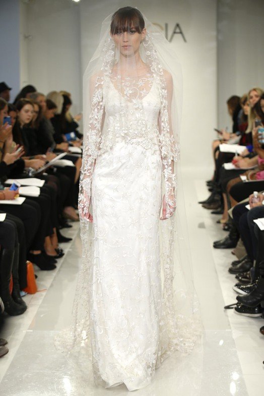 Lace wedding dress, photo