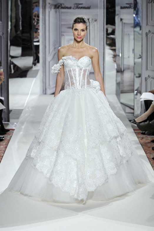 Lush wedding dress, photo