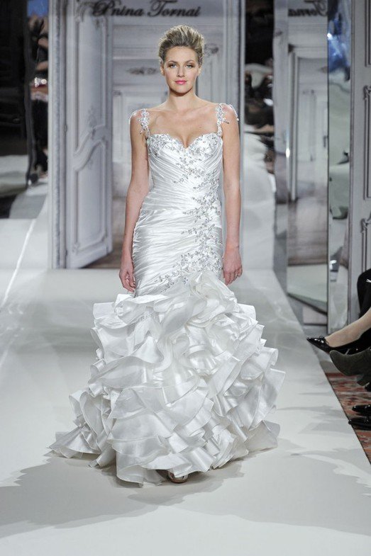 Wedding fashion fall-winter 2024-2025, photo