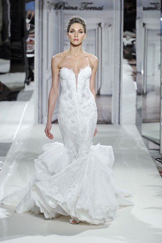 Wedding fashion fall-winter 2024-2025, photo