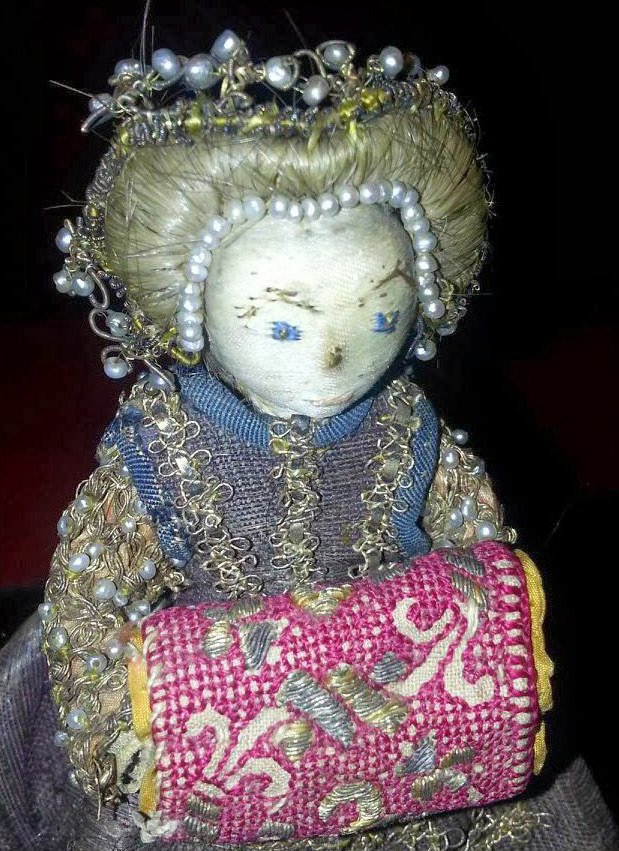 Antique Doll early 17th century, photo