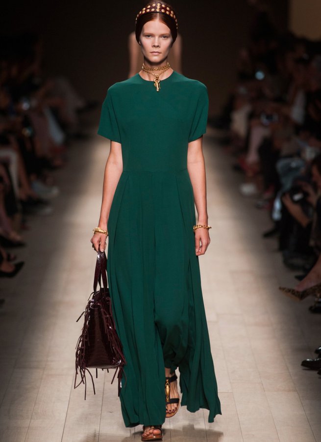 Valentino dresses spring-summer 2024, photo