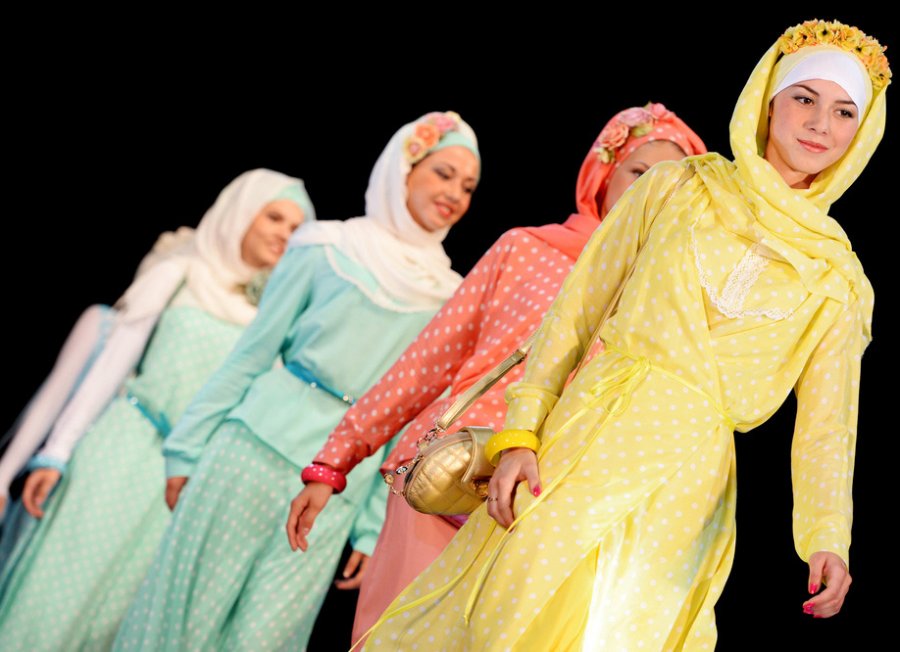 Islamic fashion, photo