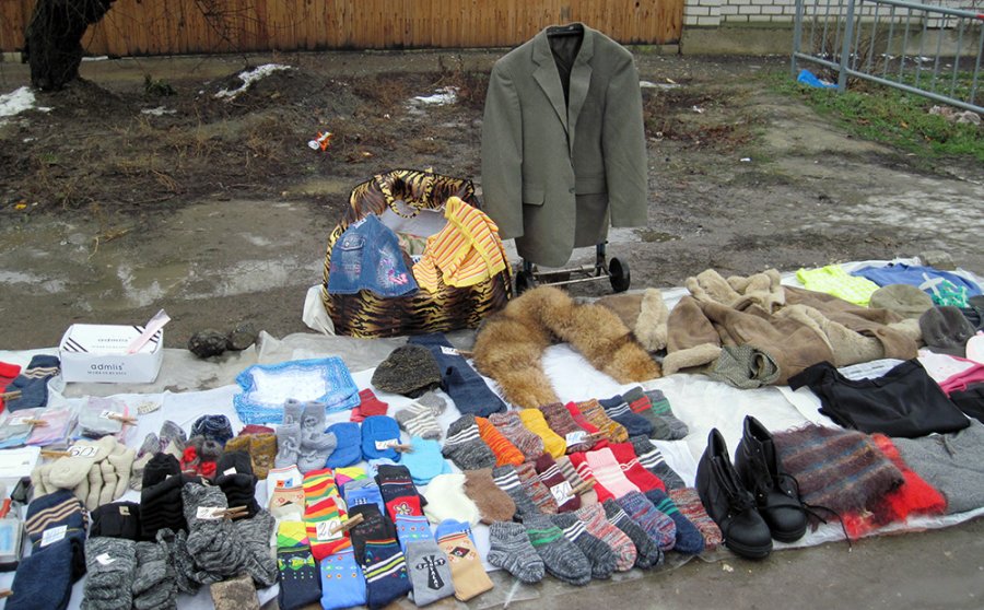 Flea markets in Russia, photo